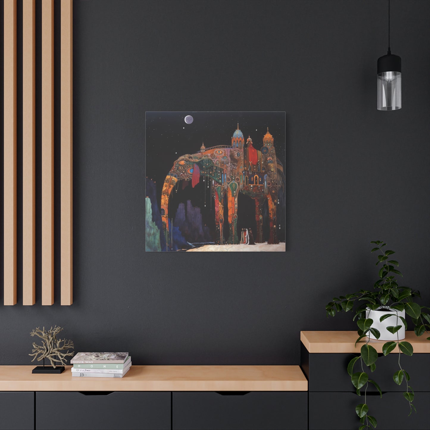 Night's Majesty Canvas Print